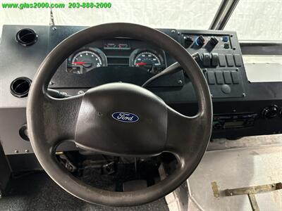2016 Ford E-Series Van   - Photo 4 - Bethany, CT 06524