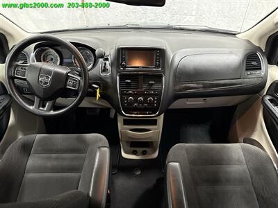 2018 Dodge Grand Caravan SE - Photo 6 - Bethany, CT 06524