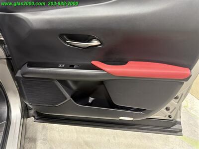 2019 Lexus UX 250h   - Photo 29 - Bethany, CT 06524