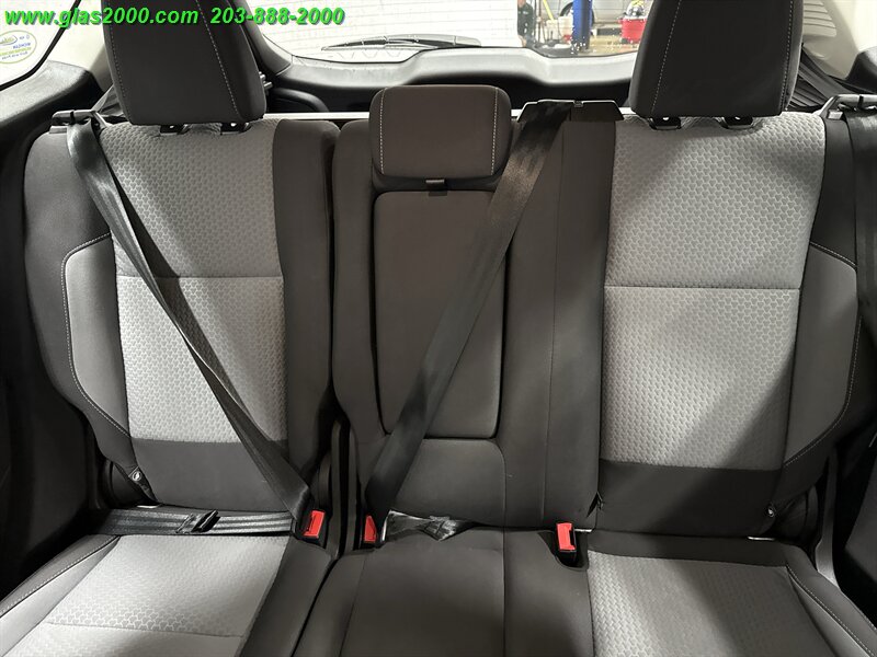 2017 Ford C-Max SE - Photo 24 - Bethany, CT 06524