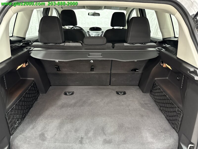 2017 Ford C-Max SE - Photo 15 - Bethany, CT 06524