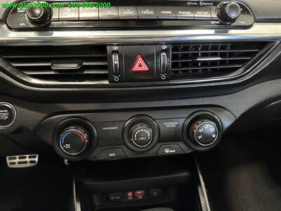 2021 Kia Forte GT-Line   - Photo 31 - Bethany, CT 06524