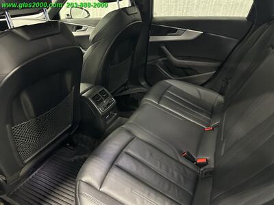 2019 Audi A4 2.0T Premium Plus quattro   - Photo 9 - Bethany, CT 06524