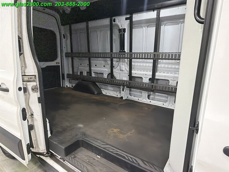 2023 Ford Transit 250 - Photo 10 - Bethany, CT 06524