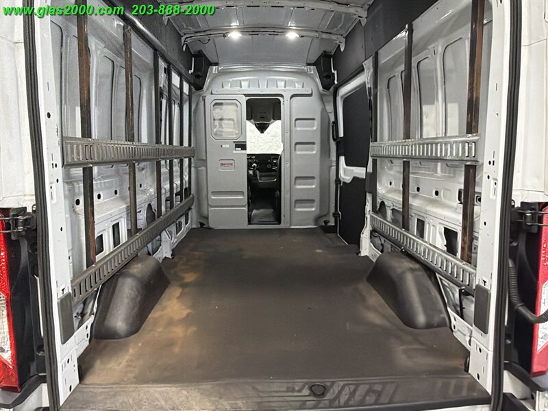 2023 Ford Transit 250 - Photo 9 - Bethany, CT 06524