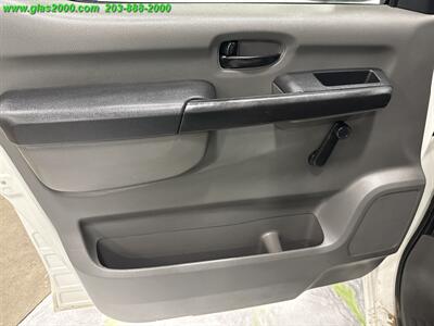 2014 Nissan NV S High Roof   - Photo 15 - Bethany, CT 06524