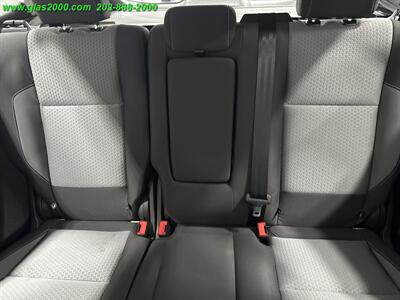2017 Ford C-MAX Hybrid SE   - Photo 24 - Bethany, CT 06524