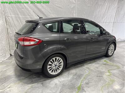 2017 Ford C-MAX Hybrid SE   - Photo 8 - Bethany, CT 06524