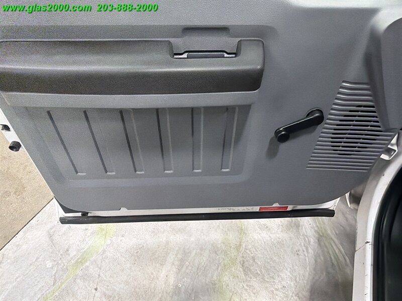 2015 Ford F-250 Super Duty XL - Photo 29 - Bethany, CT 06524