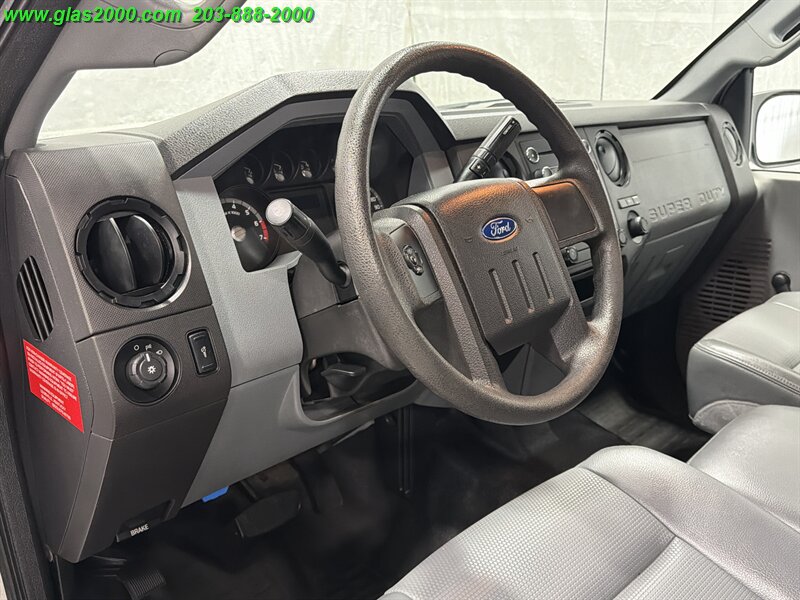 2015 Ford F-250 Super Duty XL - Photo 3 - Bethany, CT 06524
