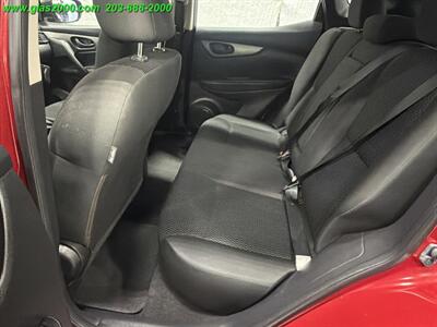 2017 Nissan Rogue Sport S   - Photo 9 - Bethany, CT 06524