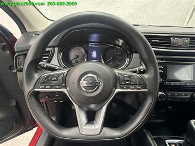 2017 Nissan Rogue Sport S   - Photo 4 - Bethany, CT 06524