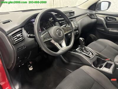 2017 Nissan Rogue Sport S   - Photo 3 - Bethany, CT 06524