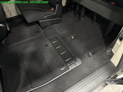 2017 Dodge Grand Caravan SE   - Photo 31 - Bethany, CT 06524