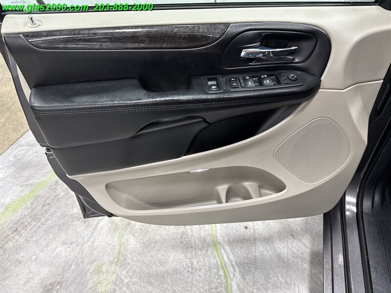 2017 Dodge Grand Caravan SE   - Photo 25 - Bethany, CT 06524