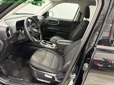 2022 Ford Bronco Big Bend   - Photo 3 - Bethany, CT 06524