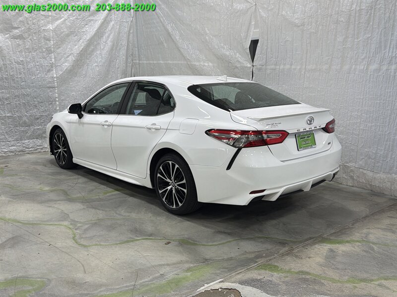 2019 Toyota Camry L - Photo 7 - Bethany, CT 06524