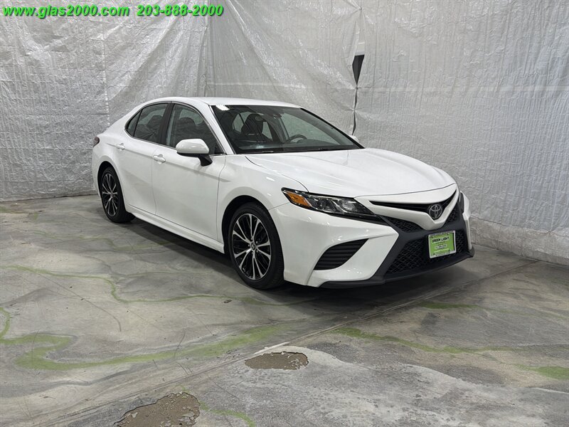 2019 Toyota Camry L - Photo 2 - Bethany, CT 06524