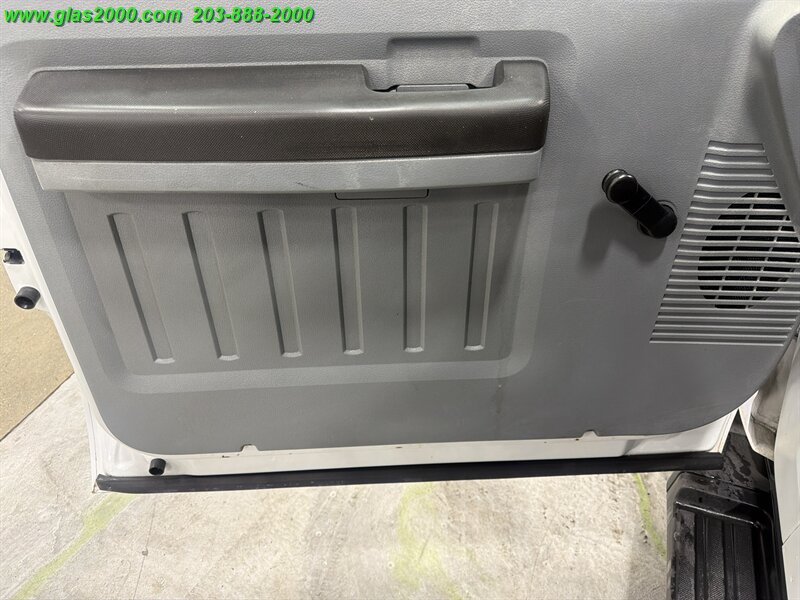 2015 Ford F-350 Super Duty XL - Photo 25 - Bethany, CT 06524