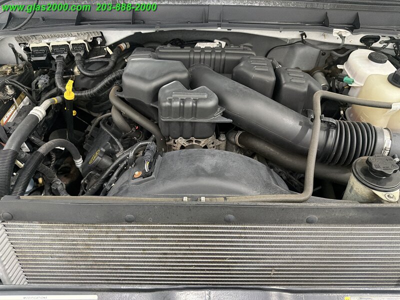 2015 Ford F-350 Super Duty XL - Photo 6 - Bethany, CT 06524