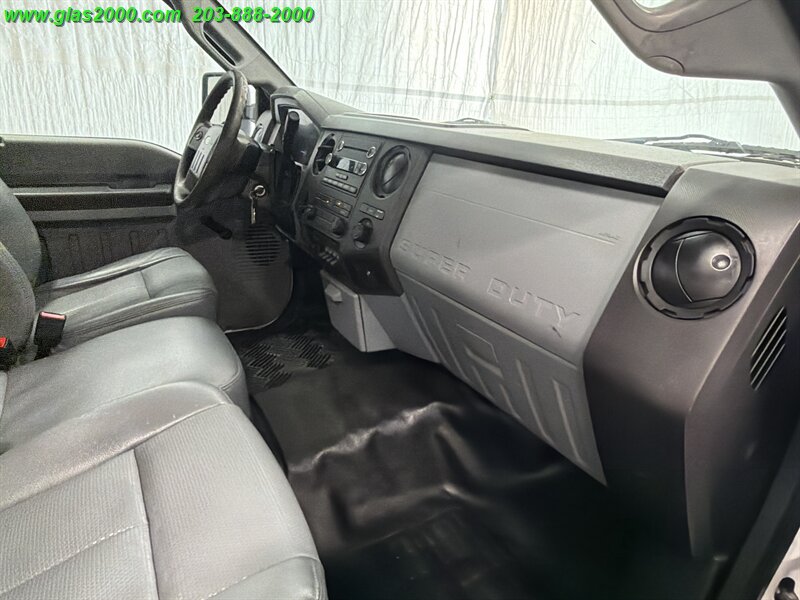 2015 Ford F-350 Super Duty XL - Photo 5 - Bethany, CT 06524