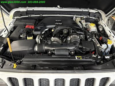 2018 Jeep Wrangler Unlimited Rubicon   - Photo 12 - Bethany, CT 06524