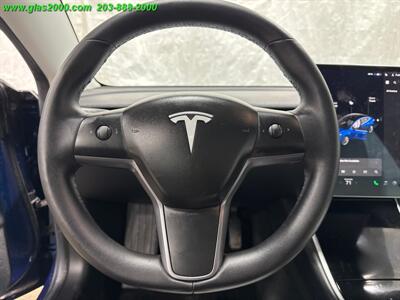 2019 Tesla Model 3 Standard Range Plus  Price reflects $4000.00 Federal EV credit for those who qualify! Price without EV credit is $24,999.00 - Photo 4 - Bethany, CT 06524