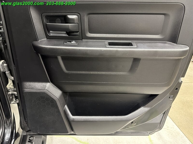 2016 RAM 1500 Tradesman - Photo 29 - Bethany, CT 06524