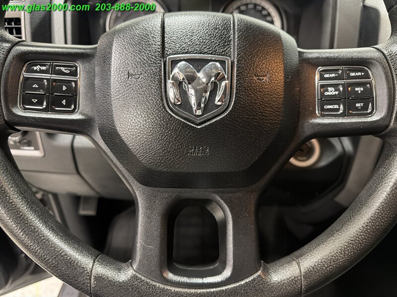2016 RAM 1500 Tradesman - Photo 17 - Bethany, CT 06524