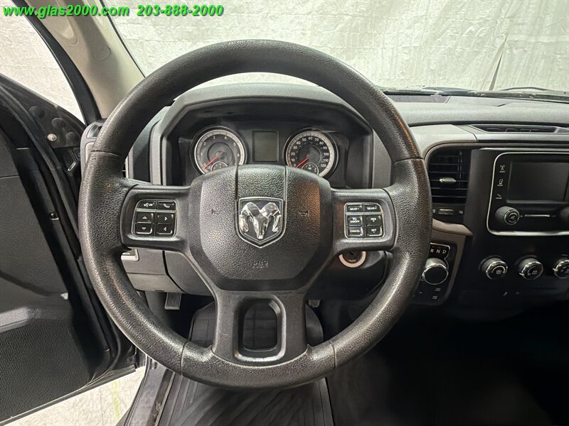 2016 RAM 1500 Tradesman - Photo 4 - Bethany, CT 06524