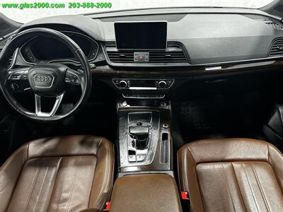 2019 Audi Q5 quattro Premium Plus 45 TFSI   - Photo 6 - Bethany, CT 06524