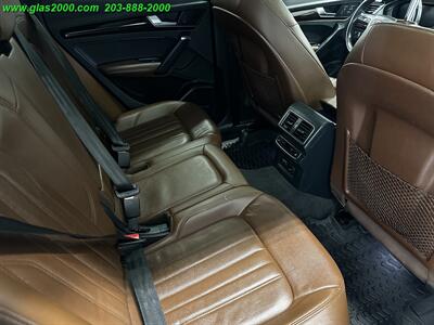 2019 Audi Q5 quattro Premium Plus 45 TFSI   - Photo 10 - Bethany, CT 06524
