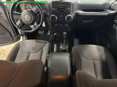 2017 Jeep Wrangler Unlimited Sport   - Photo 6 - Bethany, CT 06524