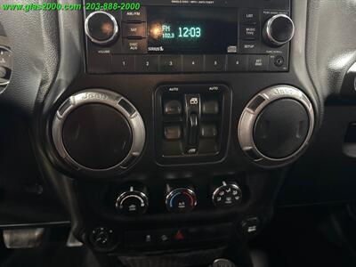 2017 Jeep Wrangler Unlimited Sport   - Photo 17 - Bethany, CT 06524