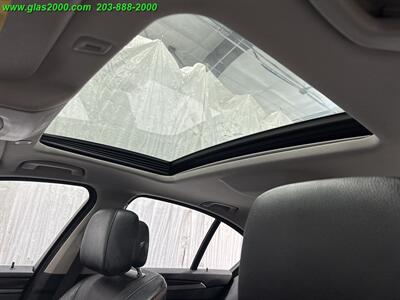2013 BMW 5 Series 528i xDrive   - Photo 12 - Bethany, CT 06524