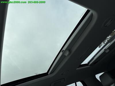 2018 Chevrolet Traverse 3LT   - Photo 12 - Bethany, CT 06524