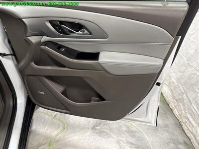 2018 Chevrolet Traverse 3LT   - Photo 26 - Bethany, CT 06524