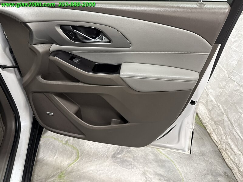 2018 Chevrolet Traverse 3LT   - Photo 26 - Bethany, CT 06524