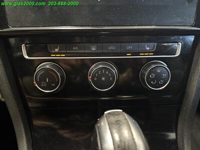2018 Volkswagen Golf 2.0T SE   - Photo 31 - Bethany, CT 06524