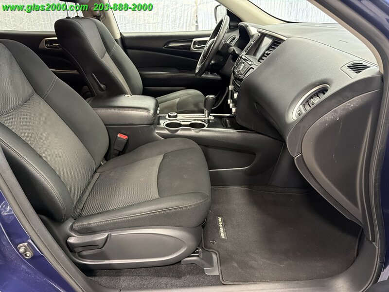 2019 Nissan Pathfinder S - Photo 21 - Bethany, CT 06524