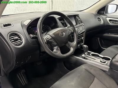 2019 Nissan Pathfinder S - Photo 3 - Bethany, CT 06524