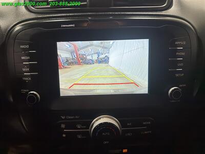 2019 Kia Soul +   - Photo 11 - Bethany, CT 06524