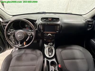 2019 Kia Soul +   - Photo 6 - Bethany, CT 06524