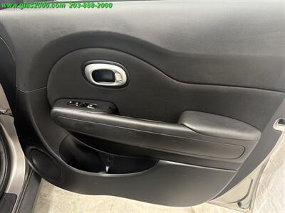 2019 Kia Soul +   - Photo 22 - Bethany, CT 06524