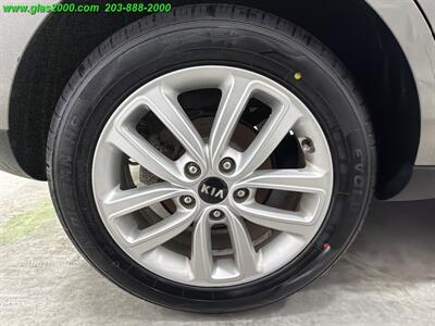 2019 Kia Soul +   - Photo 16 - Bethany, CT 06524