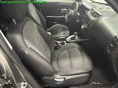 2019 Kia Soul +   - Photo 25 - Bethany, CT 06524