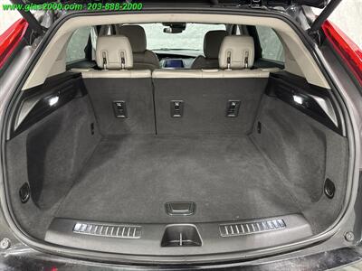 2019 Cadillac XT4 Premium Luxury - Photo 15 - Bethany, CT 06524