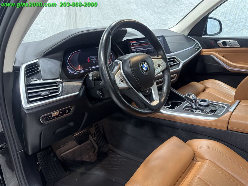 2022 BMW X7 xDrive40i - Photo 3 - Bethany, CT 06524