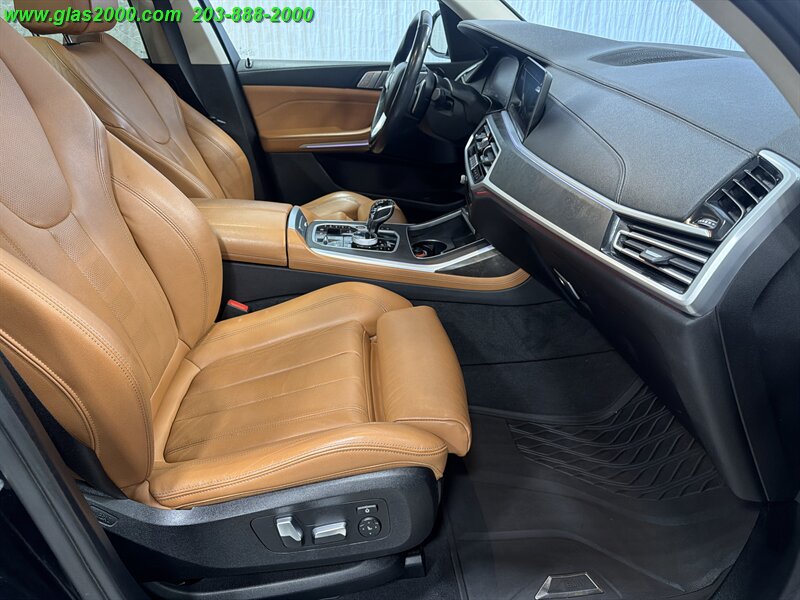 2022 BMW X7 xDrive40i - Photo 21 - Bethany, CT 06524
