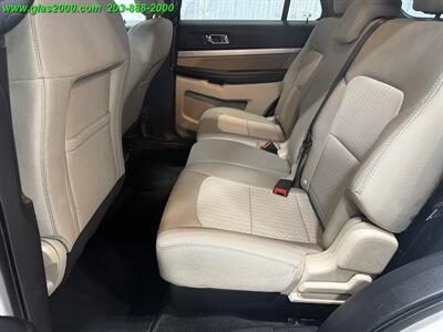2018 Ford Explorer   - Photo 9 - Bethany, CT 06524